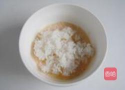 米饭鸡蛋饼的做法图解3
