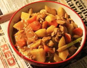 泰式椰香柠檬草咖喱鸡饭