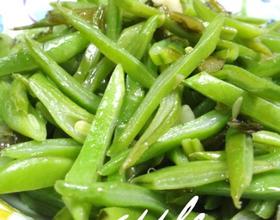 扁豆炒雪菜