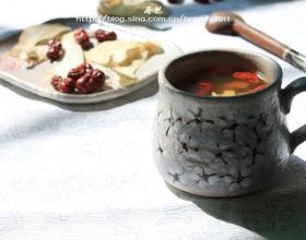 当归生姜红枣红糖茶