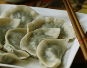 野荠菜猪肉饺子
