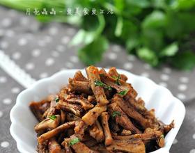 手撕香菇根