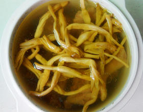 黄花菜炖菜鸭[图]