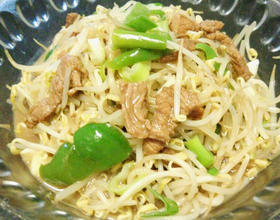 绿豆芽炒肉[图]