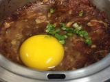 鸡蛋肉饼子