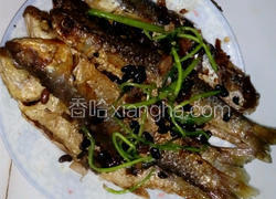 黄豆瓣焖鱼