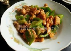 青椒爆炒鸡丁