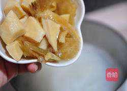 牛奶鱼翅鲍鱼粥的做法图解4
