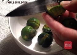 金桔茶饮的做法图解1