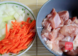 鸡腿肉亲子丼的做法图解1
