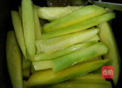 琥珀芒果蜜饯的做法图解2