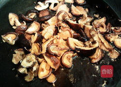 麻油香菇鸡饭的做法图解2