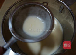 炼乳蒸布丁的做法图解4