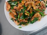 韭菜炒河虾