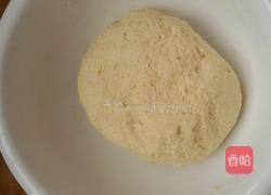 玉米面蒸饼的做法图解2