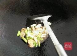 淮山焖五花肉的做法图解3