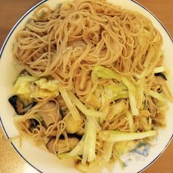 海鲜炒线面的做法[图]