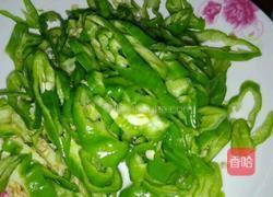 青椒炒鸡蛋的做法图解2