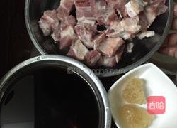 糖醋排骨的做法图解1