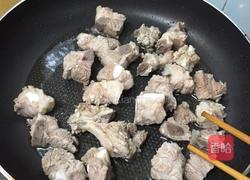 糖醋排骨的做法图解3