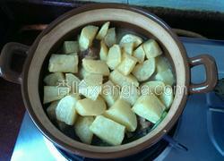 排骨炖土豆