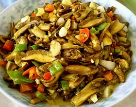 炒牛肝菌