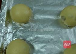 提孑蓝莓酱夹心面包的做法图解2