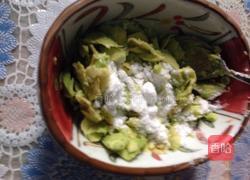 牛油果鸡蛋拌白糖的做法图解4