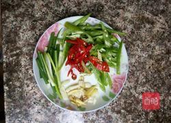 青椒肉丝的做法图解2