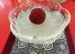 杨梅燕窝，冰冰凉～