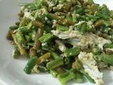 酸豆角炒蛋