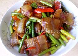 腊肉炒蒜苔