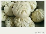 凉粉韭菜馅包子