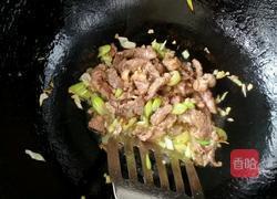 青椒炒肉丝的做法图解5