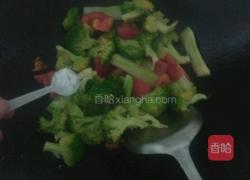 番茄炒西兰花的做法图解8