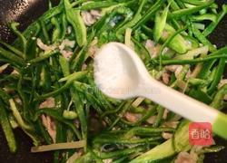 青椒炒肉丝的做法图解8