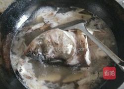 鱼头豆腐汤的做法图解4