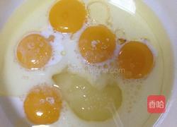 抹茶红豆奶油夹心蛋糕卷的做法图解11