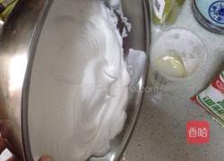 抹茶红豆奶油夹心蛋糕卷的做法图解14
