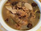 鲜菇红枣鸡汤