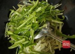 青椒土豆丝的做法图解6