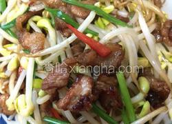 五花肉炒黄豆芽