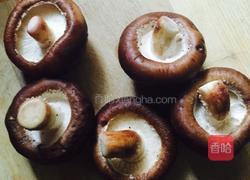 白菜蘑菇木耳鸡蛋素饺子的做法图解3