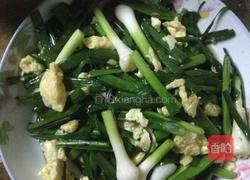 蒜苗炒鸡蛋的做法图解4
