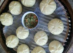 茴香猪肉土豆火腿包