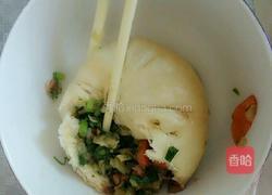 茴香猪肉土豆火腿包的做法图解3