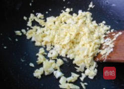 蛋炒饭也能五彩缤纷的做法图解8