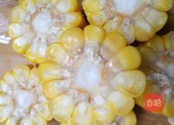 甜玉米煮甜酒腌鹑蛋的做法图解1