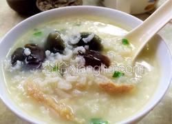 皮蛋瘦肉粥（砂锅版）