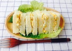 日式鸡蛋三明治